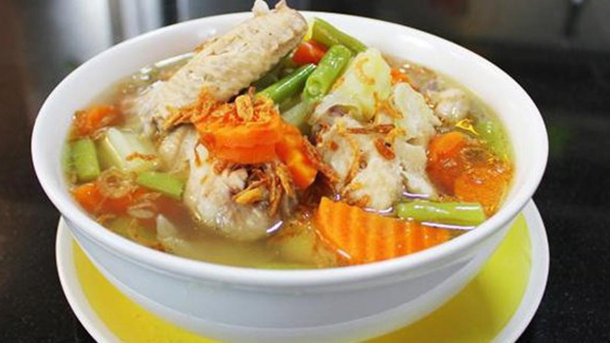 074694900 1543332819 Resep Cara Membuat Sop Sayap Ayam Gurih Bikin Nagih