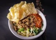 Resep Mie Ayam: Hidangan Lezat dan Praktis