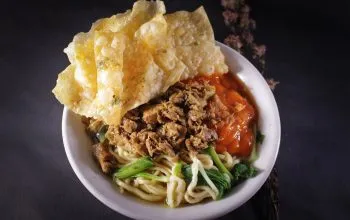 B300046 Cover Resep Mie Ayam