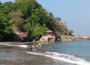 Pantai Anyer: Keindahan Wisata Pantai di Banten